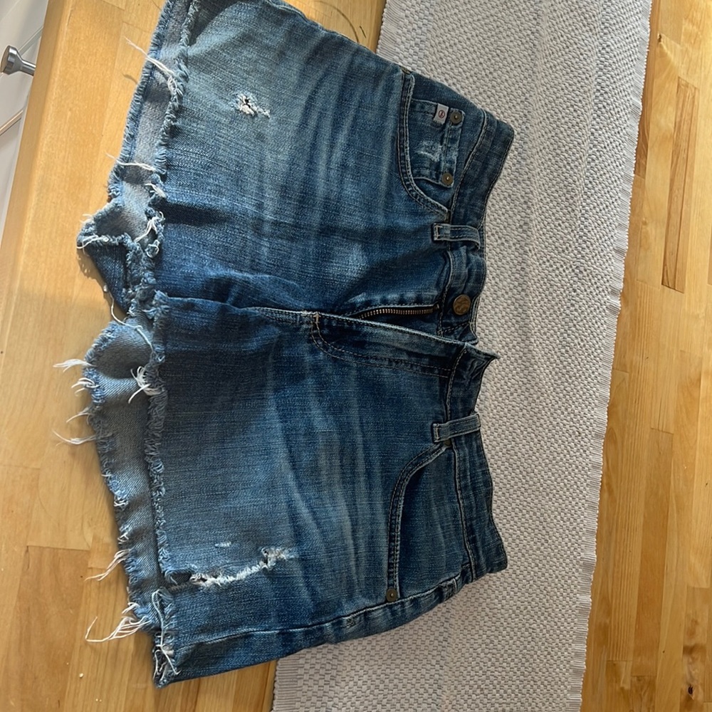 AG paths Sadie High Rise Short size 27r
